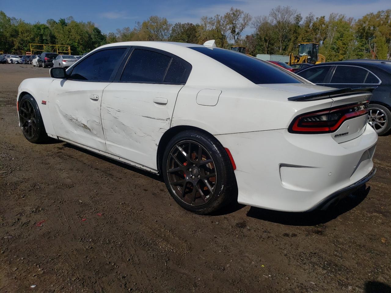 2C3CDXGJ9KH519561 2019 DODGE CHARGER - Image 2