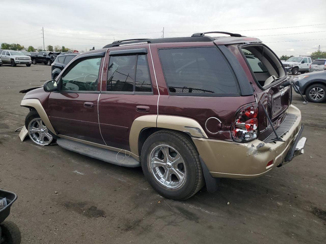 2007 Chevrolet TrailBlazer - Image 2