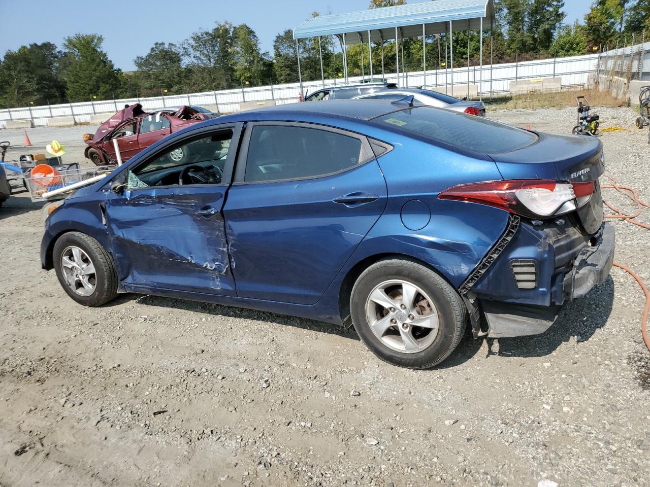 5NPDH4AE9FH650114 2016 HYUNDAI ELANTRA - Image 2