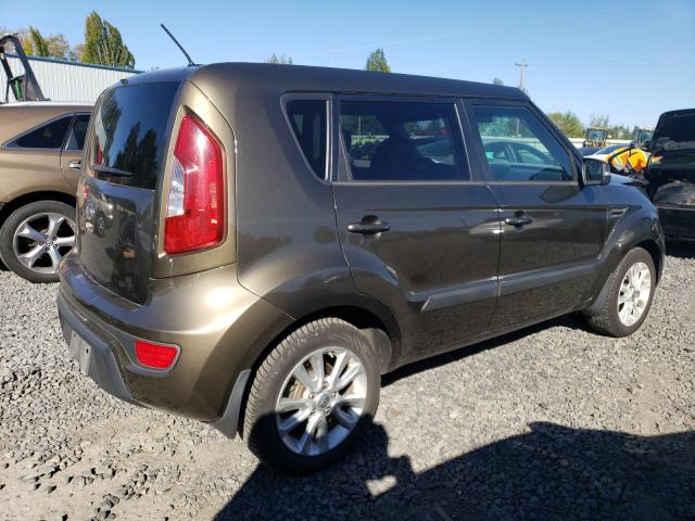  KIA SOUL 2012 Зеленый