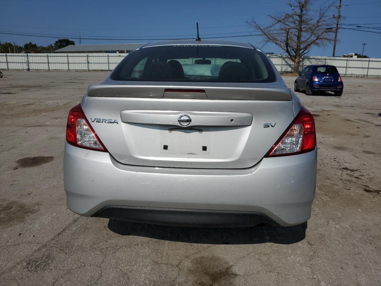 3N1CN7AP4HL883685 2017 Nissan Versa S