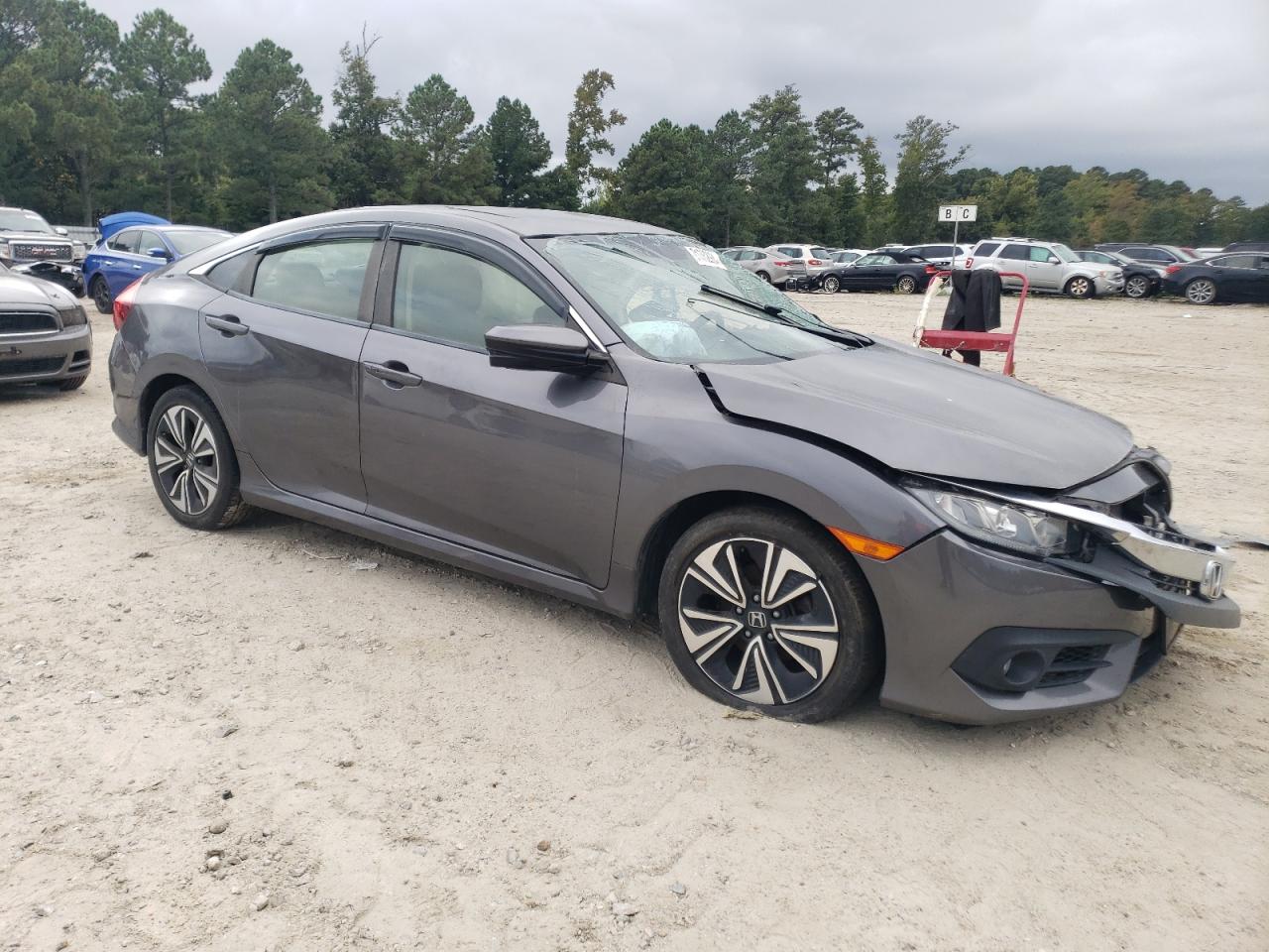 2018 Honda Civic - Image 4