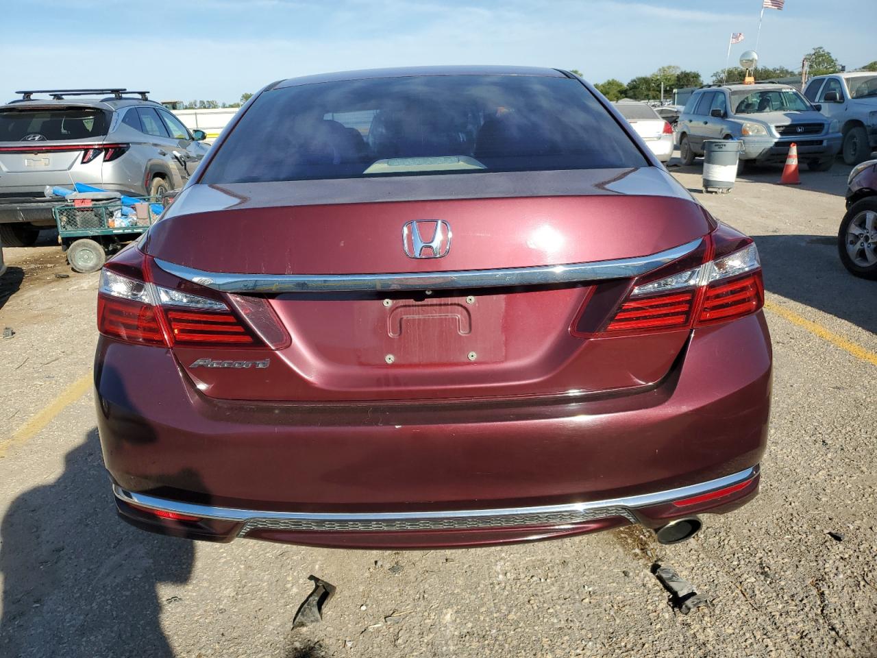 1HGCR2F30HA265444 2017 Honda Accord Lx