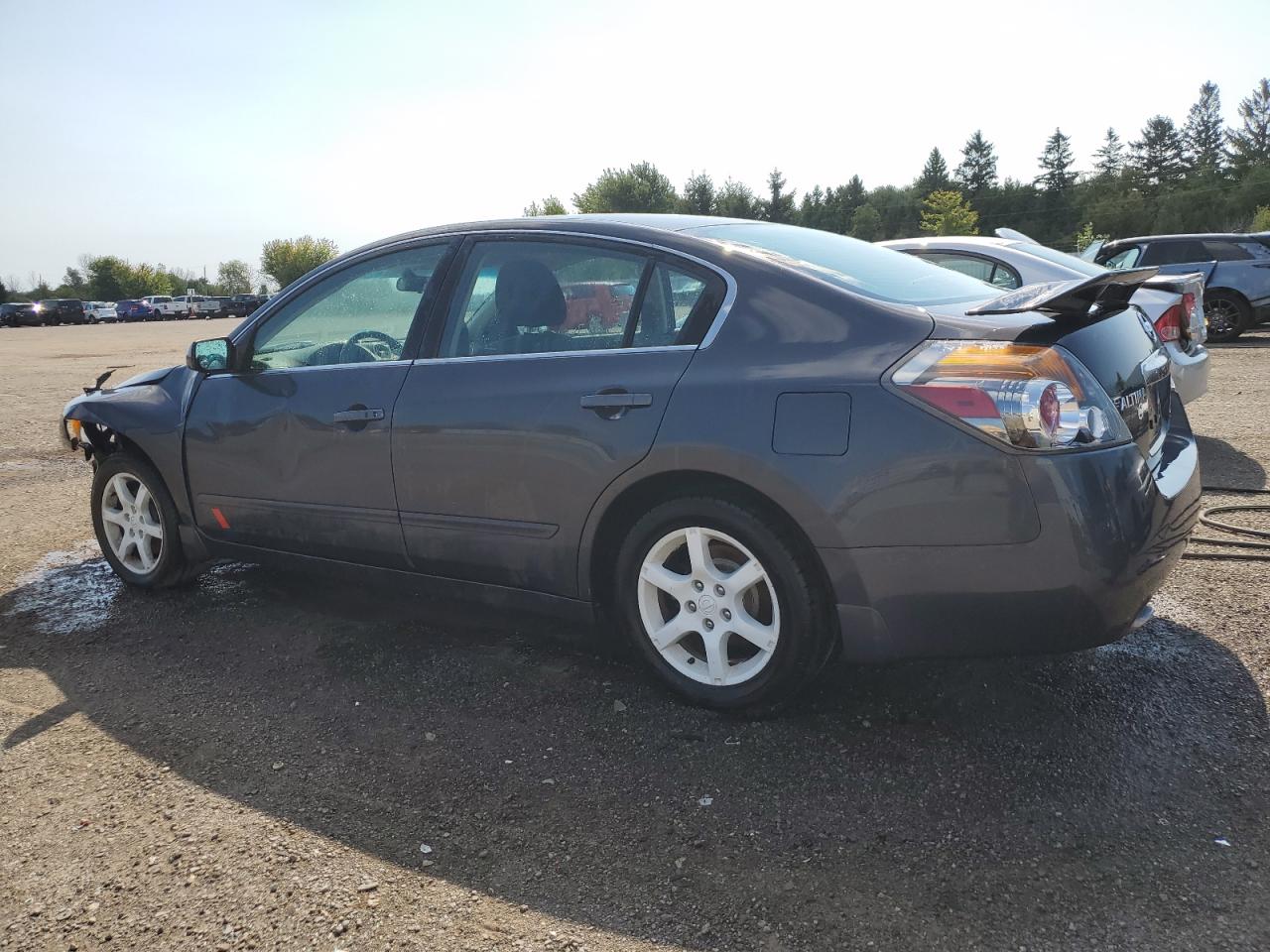 2012 Nissan Altima - Image 2