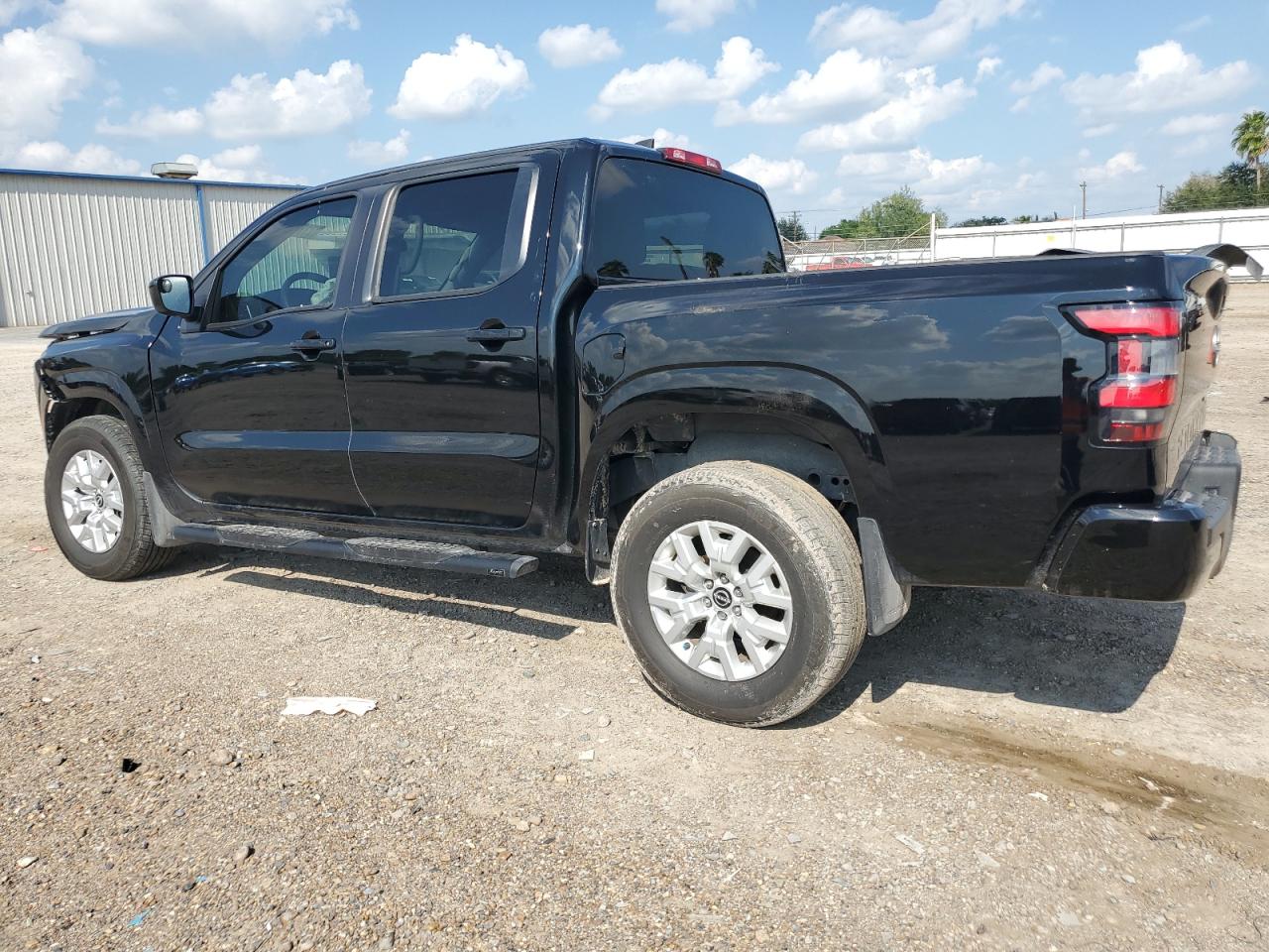 1N6ED1EJ7PN660659 2023 NISSAN NAVARA - Image 2