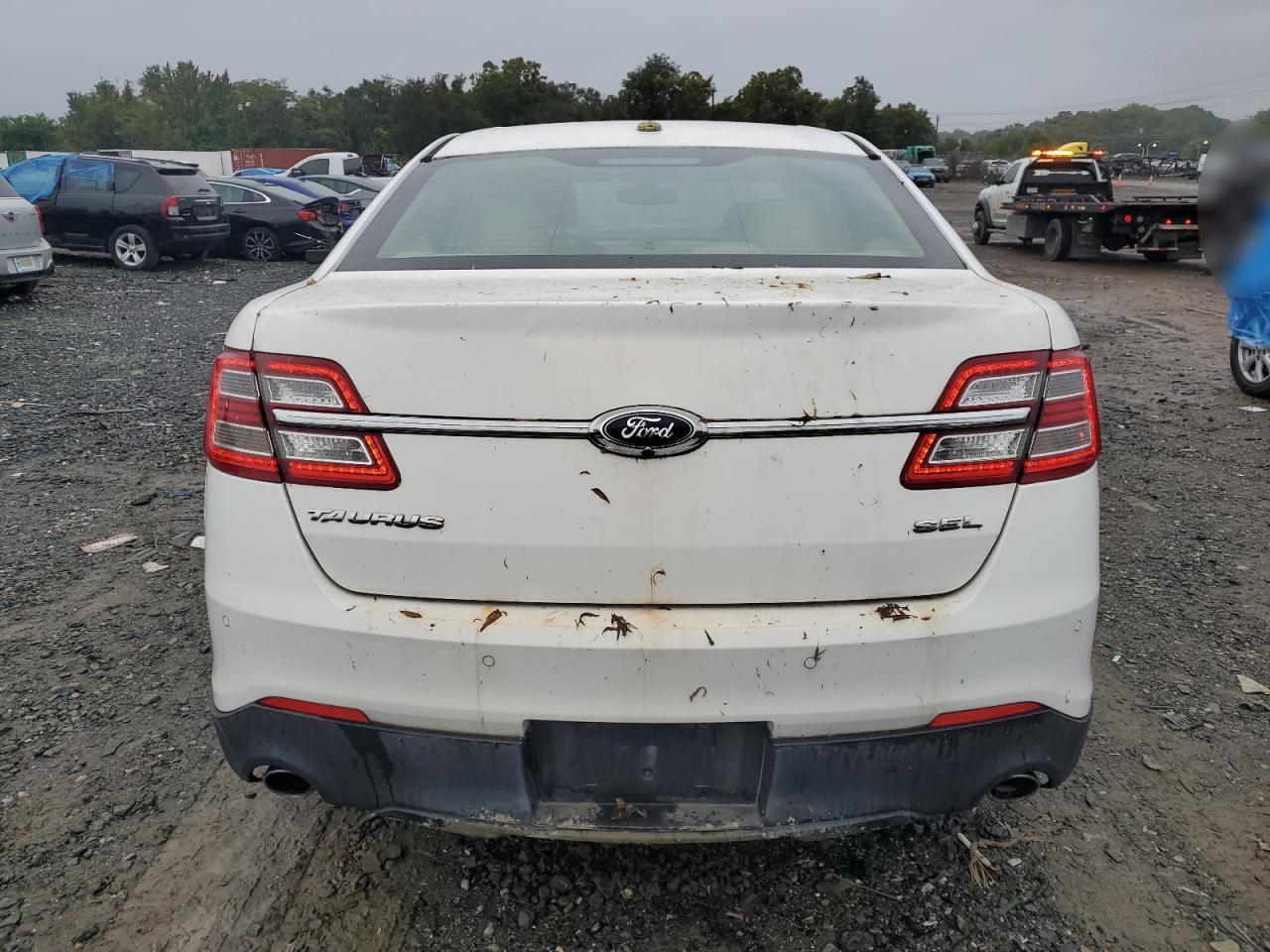 2014 Ford Taurus Sel VIN: 1FAHP2E83EG122476 Lot: 72981294