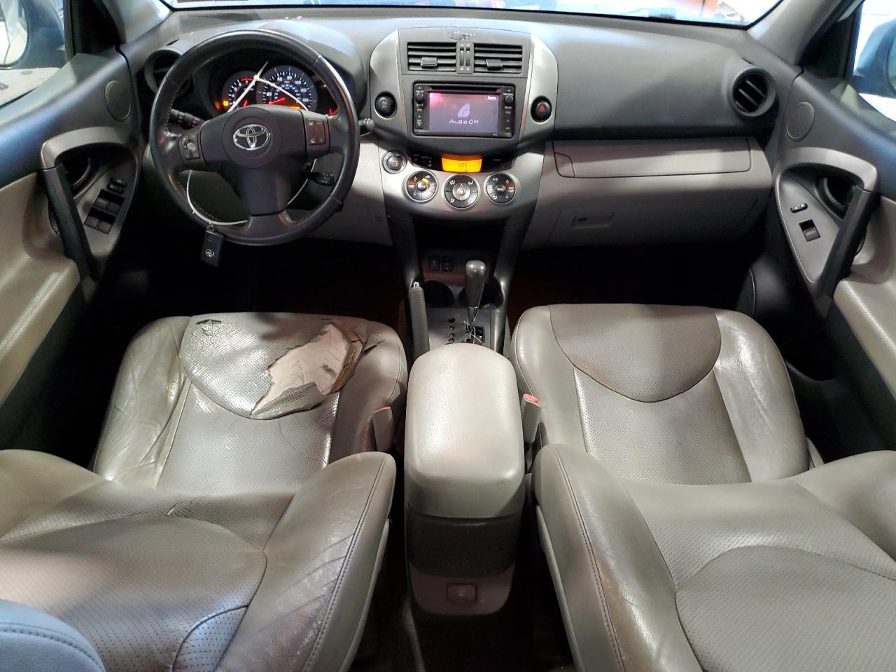 2012 Toyota RAV 4 - Image 8