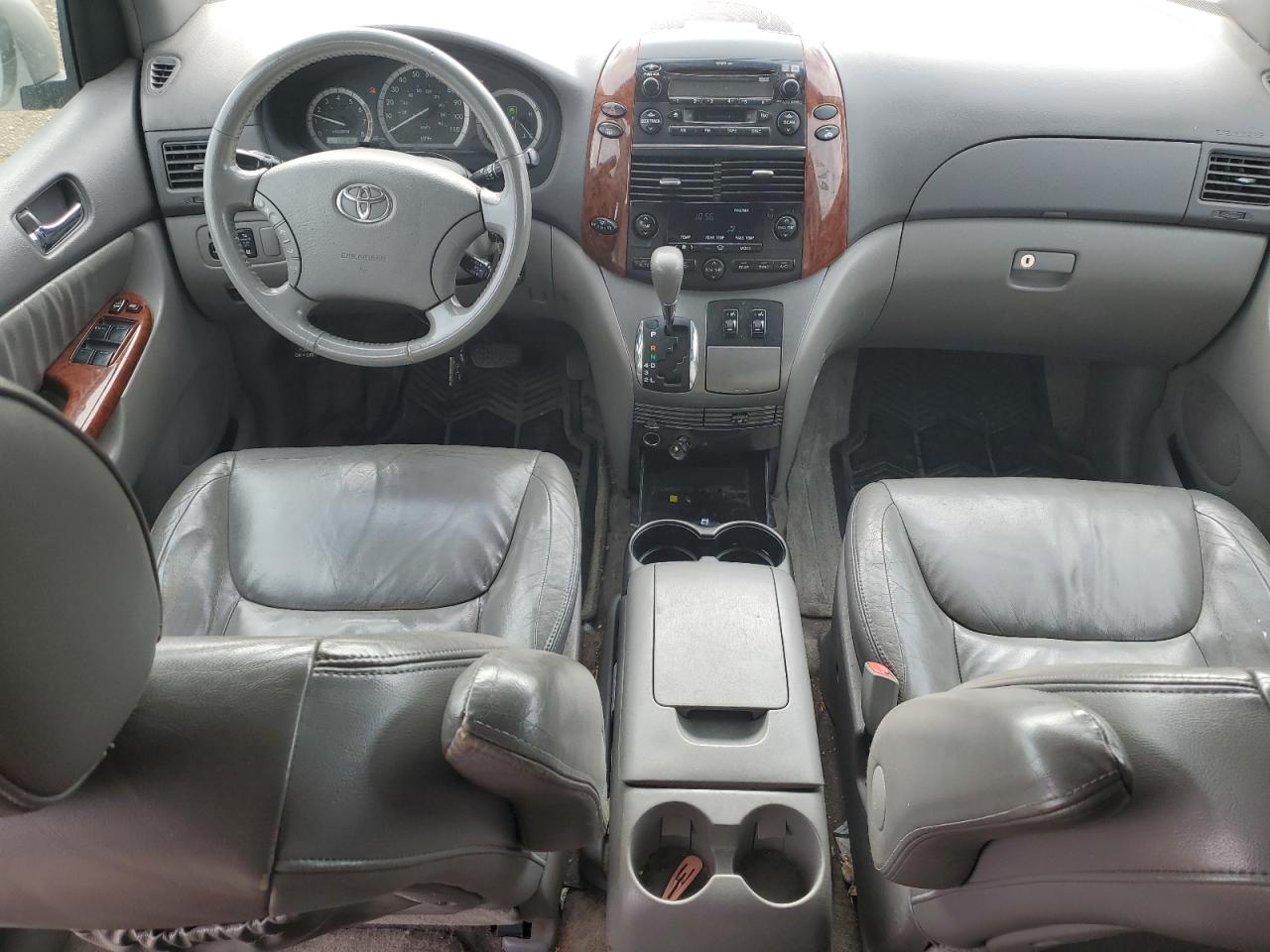 5TDBA22CX5S047985 2005 Toyota Sienna Xle