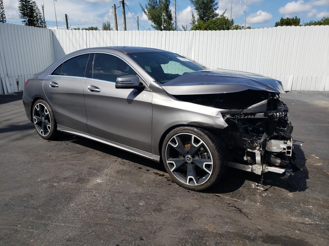 VIN WDDSJ4EB7GN335220 2016 MERCEDES-BENZ CLA-CLASS no.4