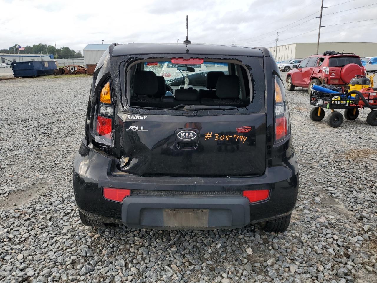 2011 Kia Soul + VIN: KNDJT2A26B7305794 Lot: 71630364