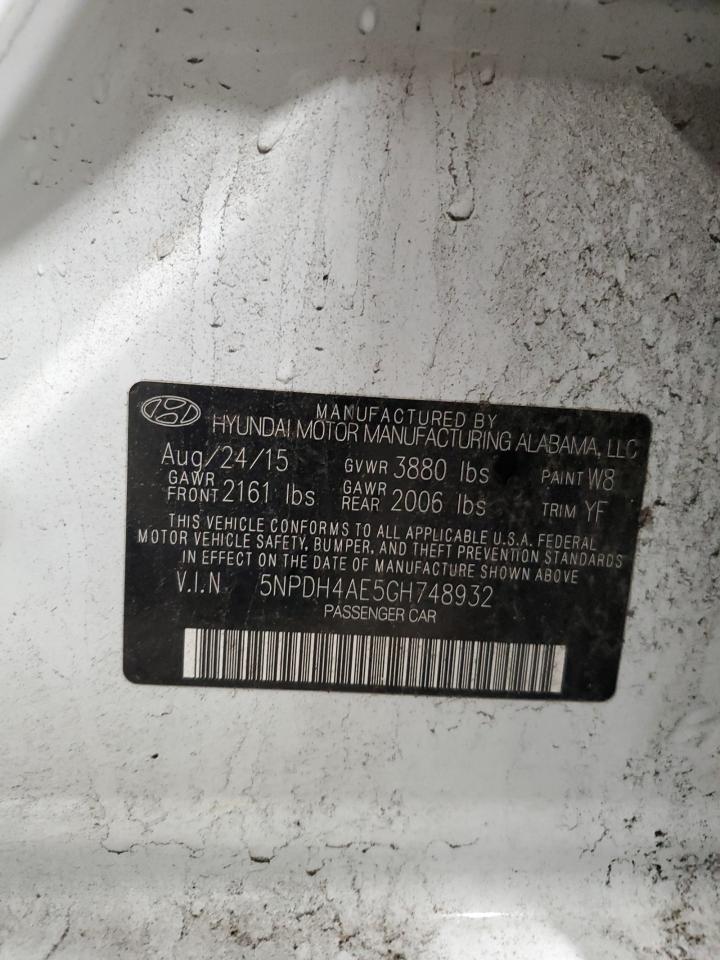 5NPDH4AE5GH748932 2016 Hyundai Elantra Se