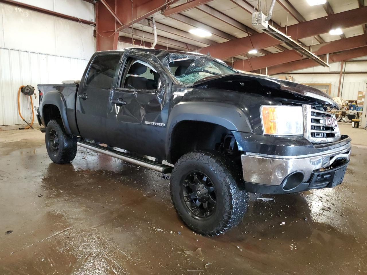 2010 GMC Sierra - Image 4