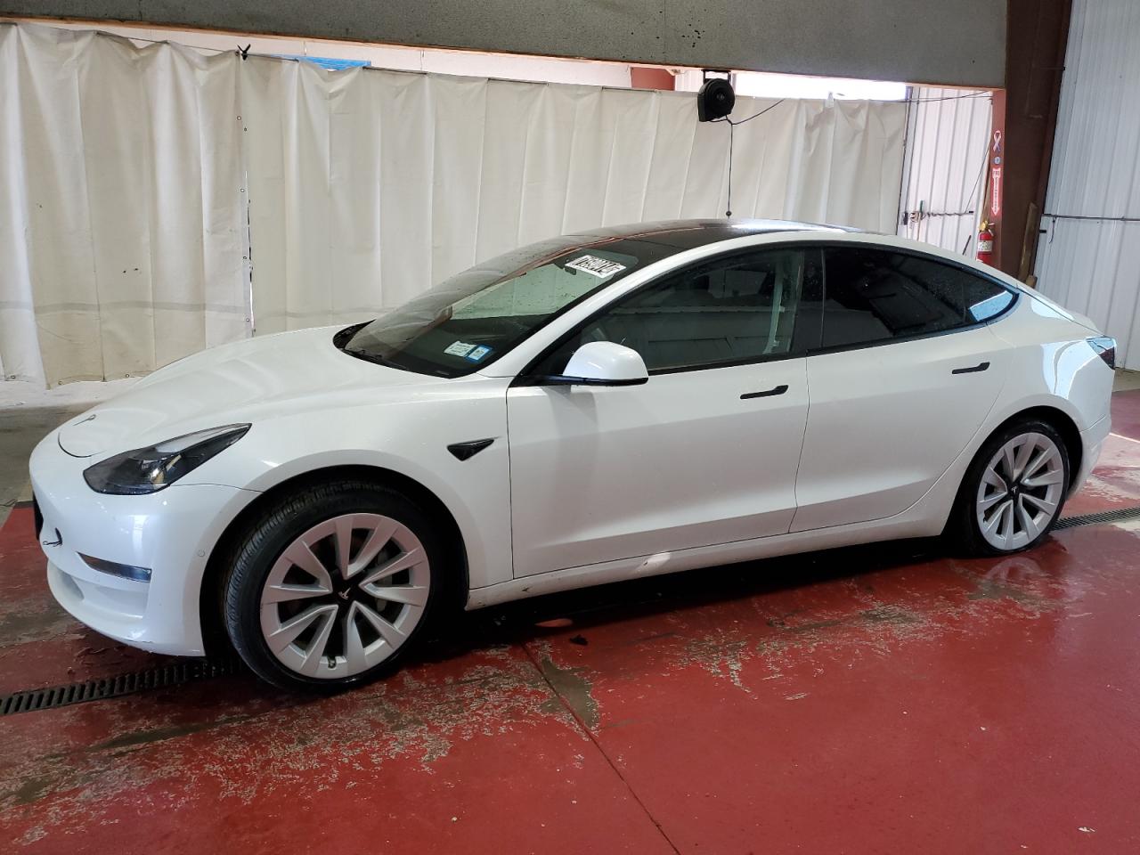 5YJ3E1EB9NF288950 2022 TESLA MODEL 3 - Image 1