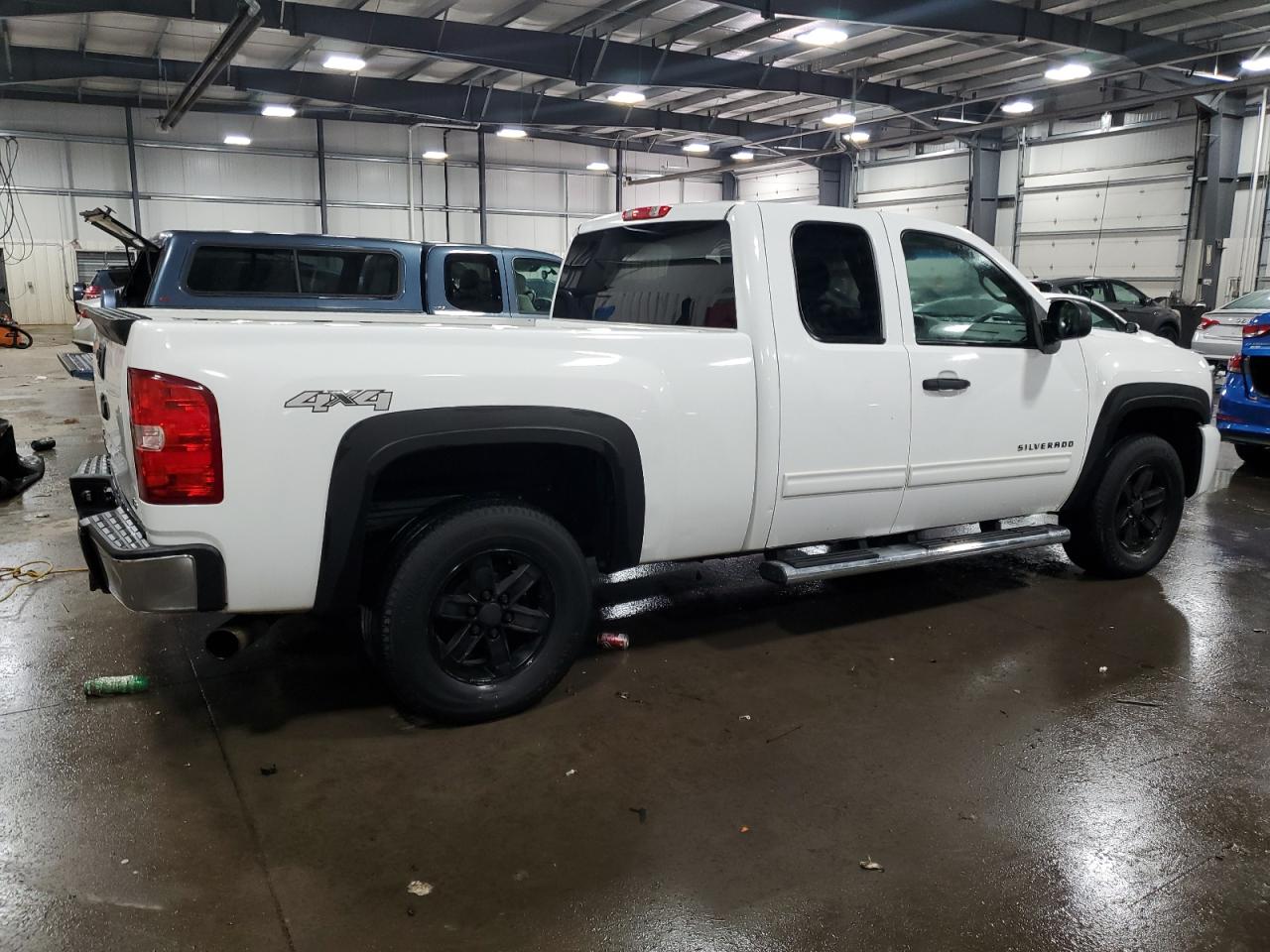 1GCRKREA4BZ238469 2011 Chevrolet Silverado K1500 Ls