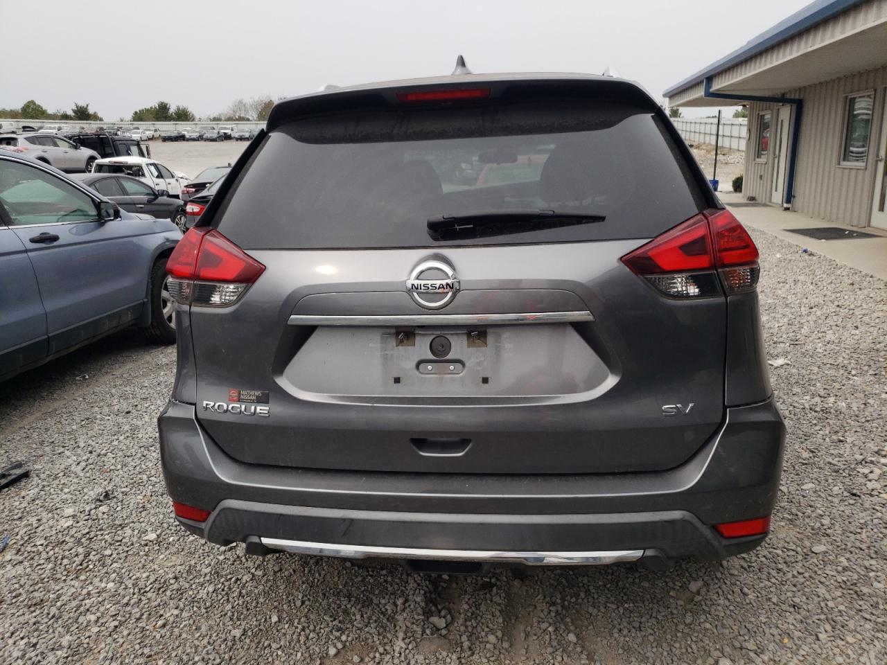 2017 Nissan Rogue S VIN: KNMAT2MT7HP597873 Lot: 71110364