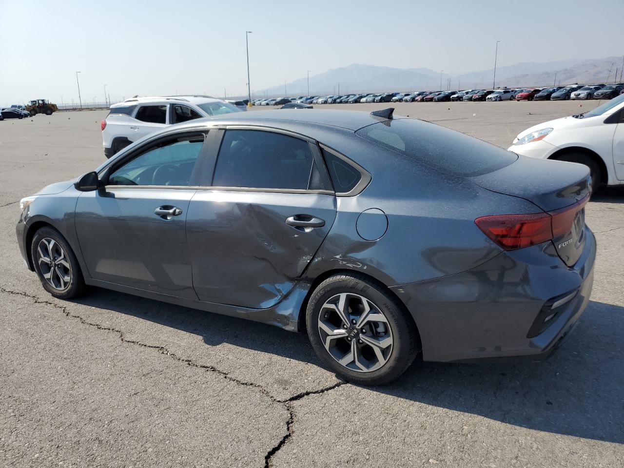 2020 Kia Forte - Image 2