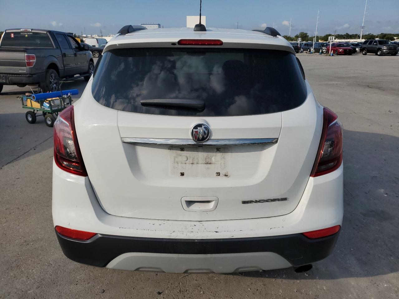 2019 Buick Encore Essence VIN: KL4CJCSM8KB762179 Lot: 71610024