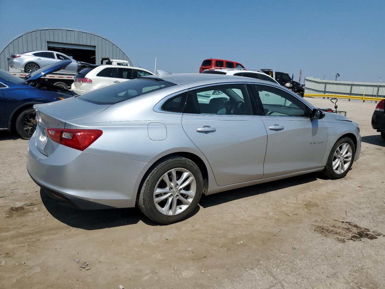 2016 Chevrolet Malibu - Image 3