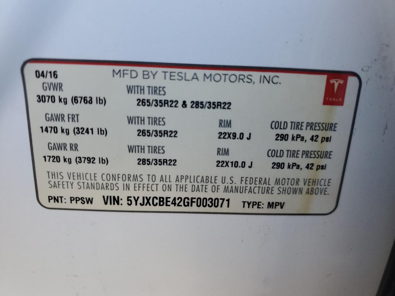 5YJXCBE42GF003071 2016 Tesla Model X