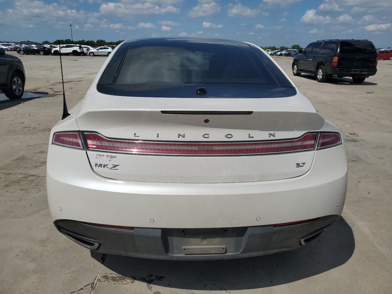 3LN6L2GK2DR827021 2013 Lincoln Mkz