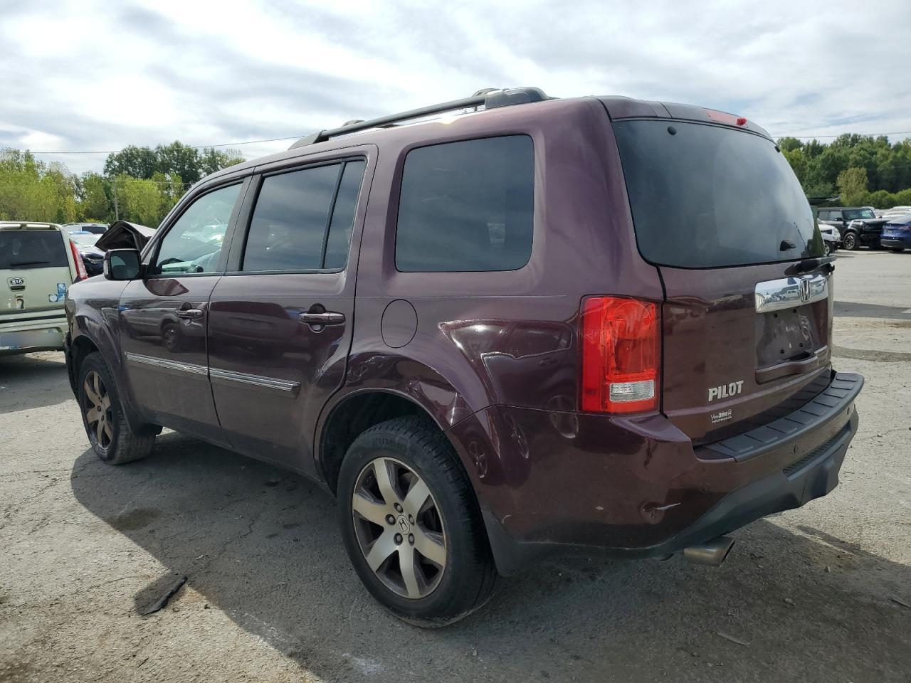 2014 Honda Pilot - Image 2