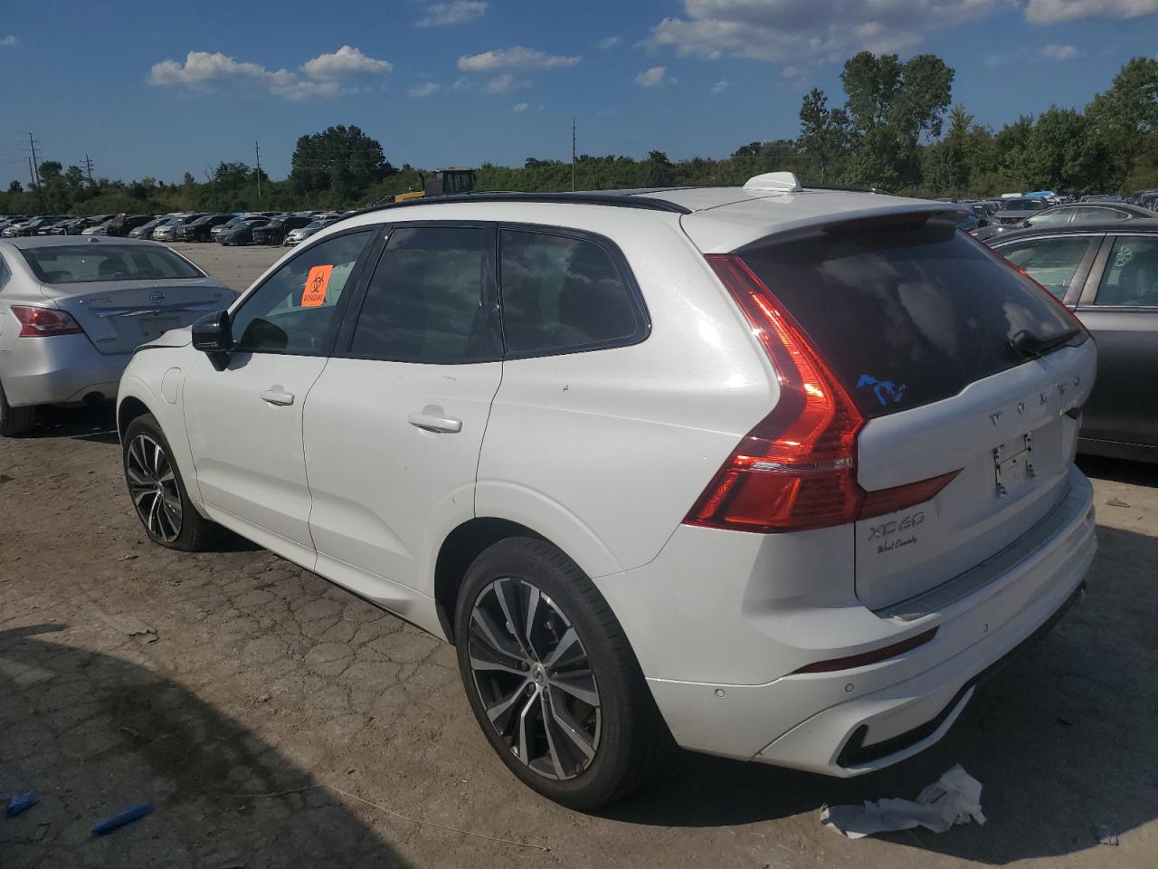 VIN YV4H60DW5P1374587 2023 VOLVO XC60 PLUS no.2