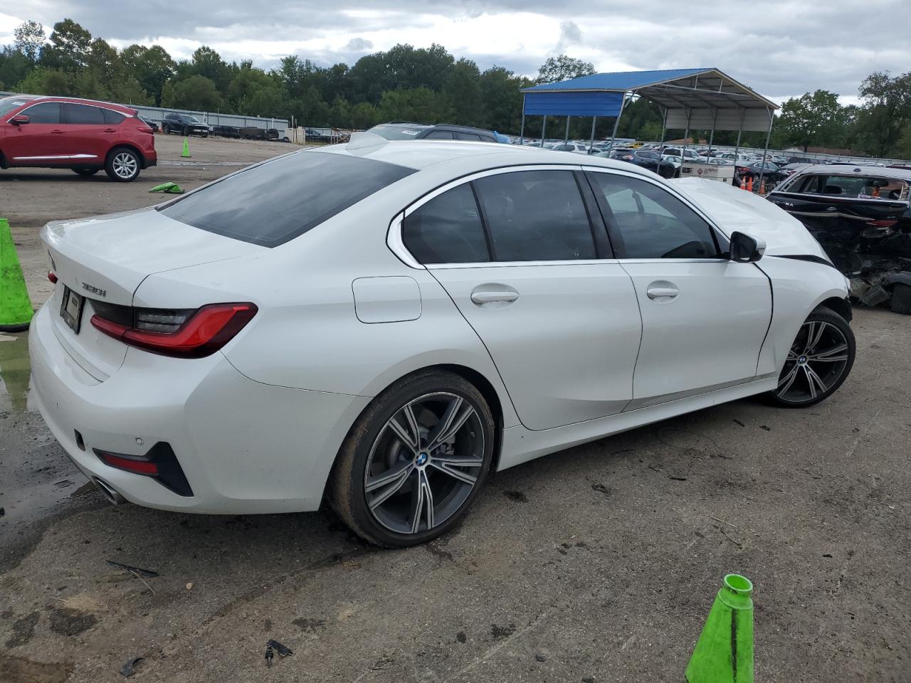 VIN WBA5R1C5XKAK08227 2019 BMW 3 SERIES no.3