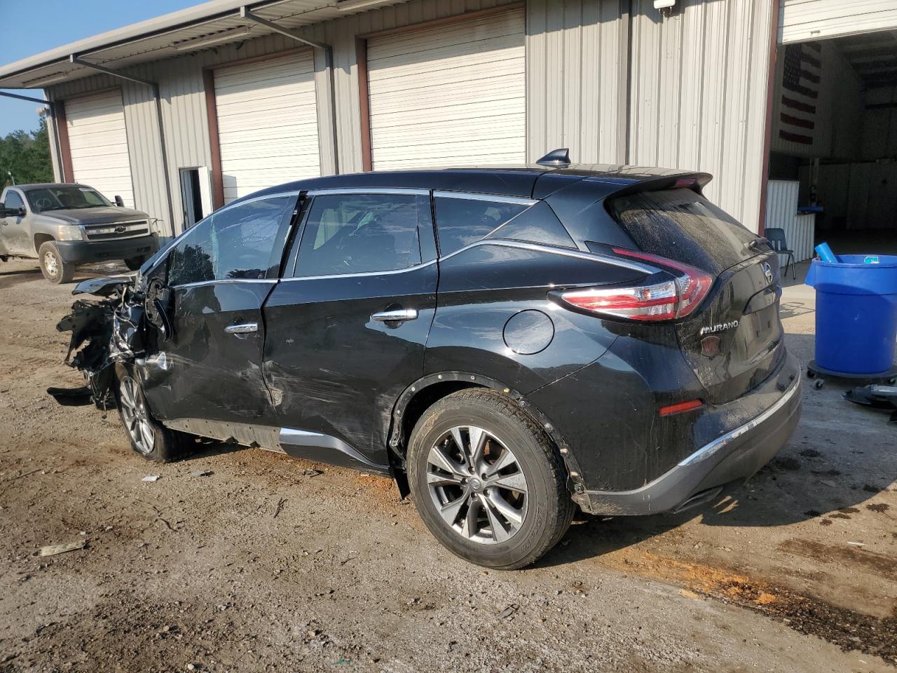 2018 Nissan Murano - Image 2