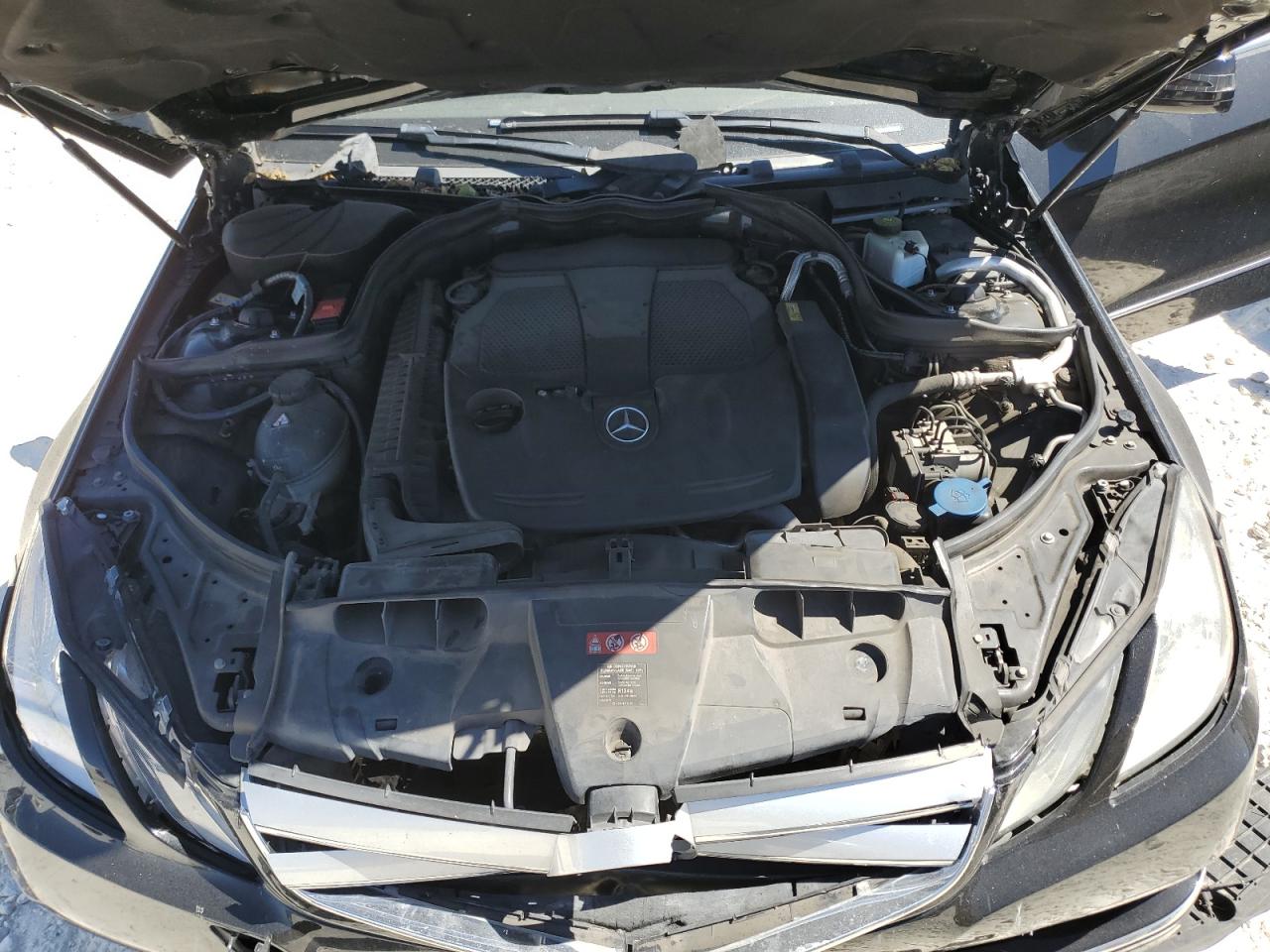 2013 Mercedes-Benz E 350 VIN: WDDKJ5KBXDF221826 Lot: 72240444