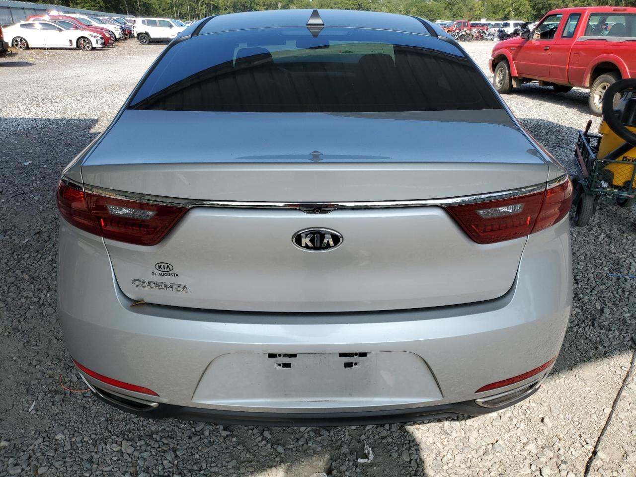 2018 Kia Cadenza Premium VIN: KNALB4J17J5123821 Lot: 69374804