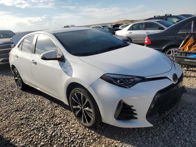 Sedans TOYOTA COROLLA 2017 Biały