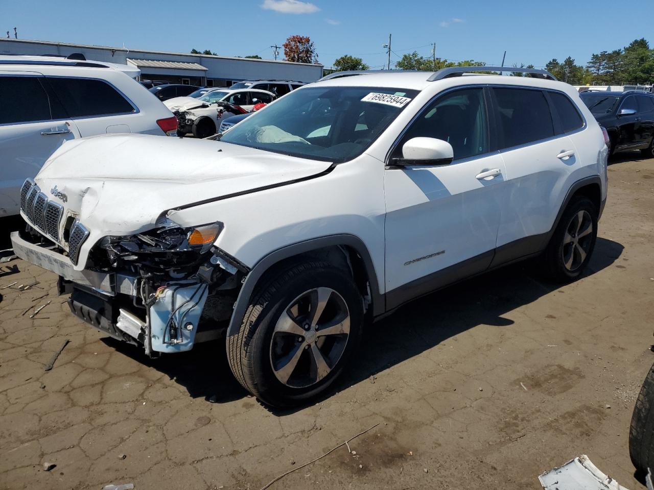 2019 Jeep Cherokee Limited VIN: 1C4PJMDX3KD292667 Lot: 69825944