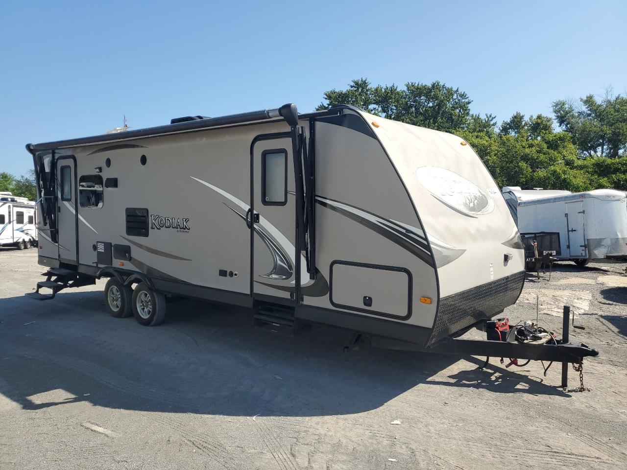 2013 Dutchmen Kodiak na sprzedaż w Cahokia Heights, IL - Top/Roof