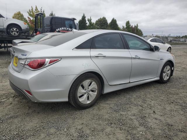  HYUNDAI SONATA 2013 Srebrny