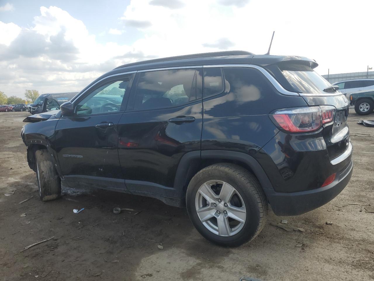 VIN 3C4NJCBB6NT139076 2022 JEEP COMPASS no.2