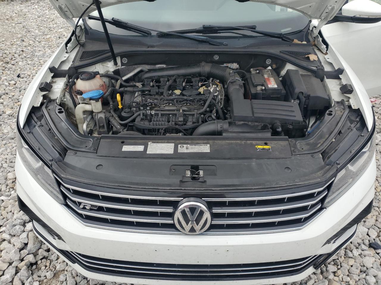 1VWAA7A3XJC030316 2018 Volkswagen Passat S