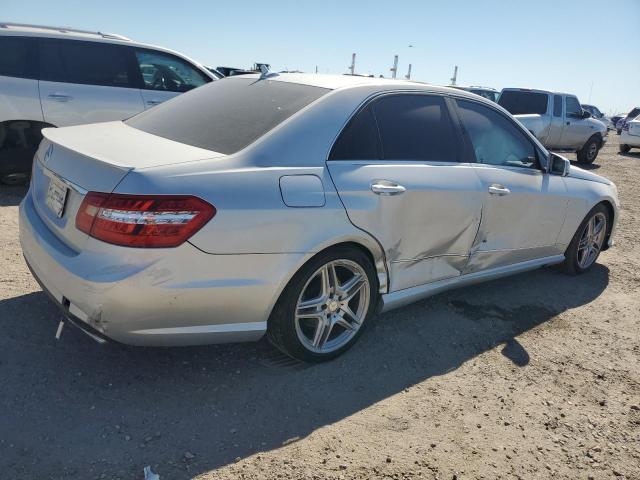  MERCEDES-BENZ E-CLASS 2013 Srebrny