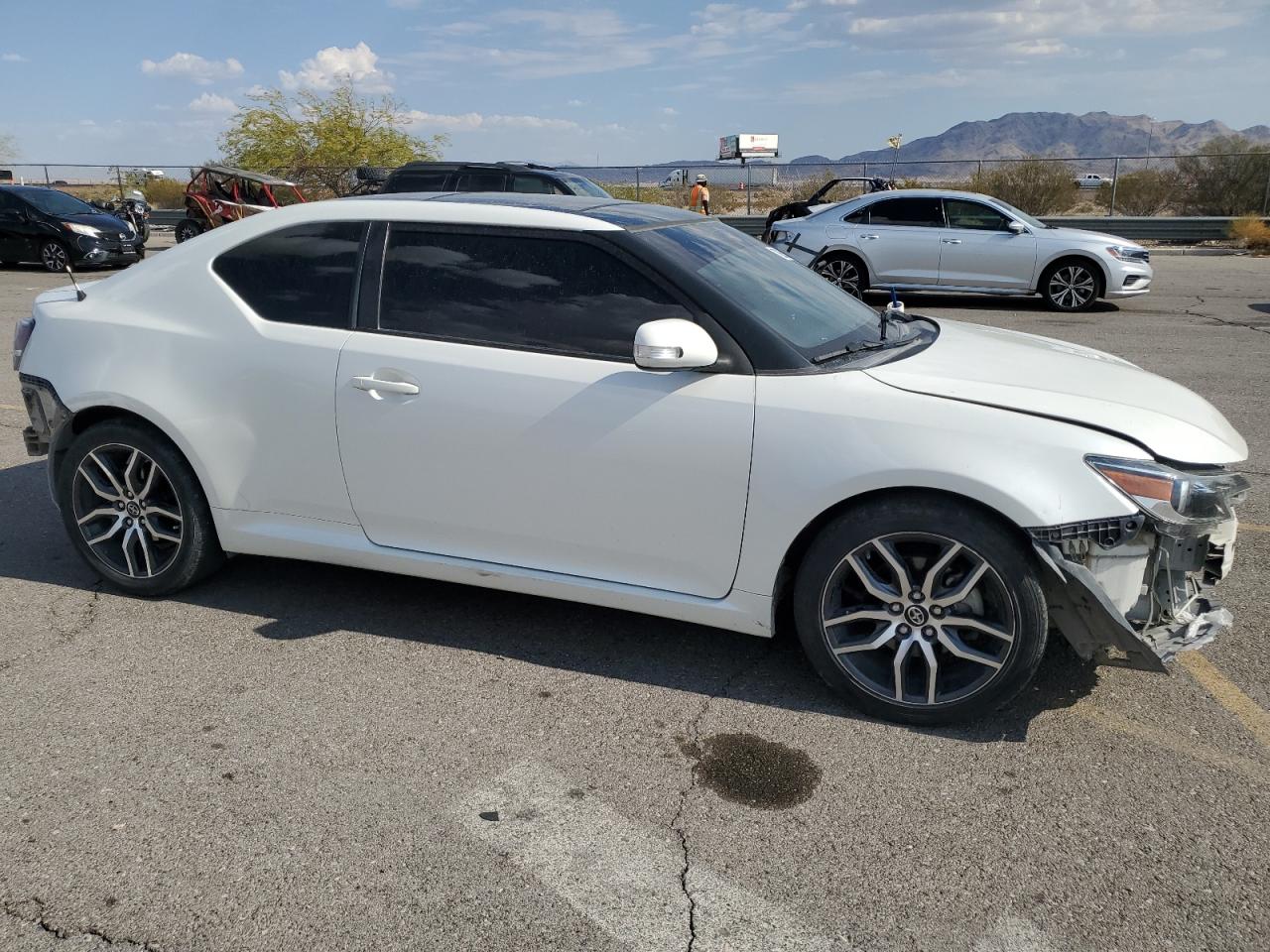 JTKJF5C73F3094853 2015 Toyota Scion Tc