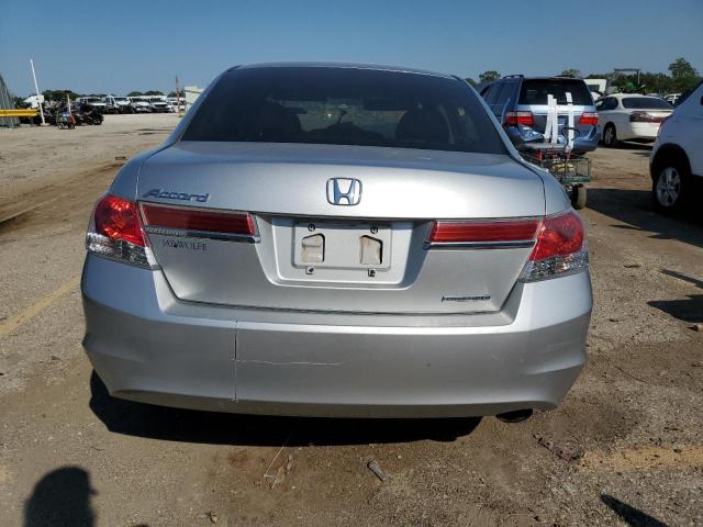 Sedans HONDA ACCORD 2012 Srebrny