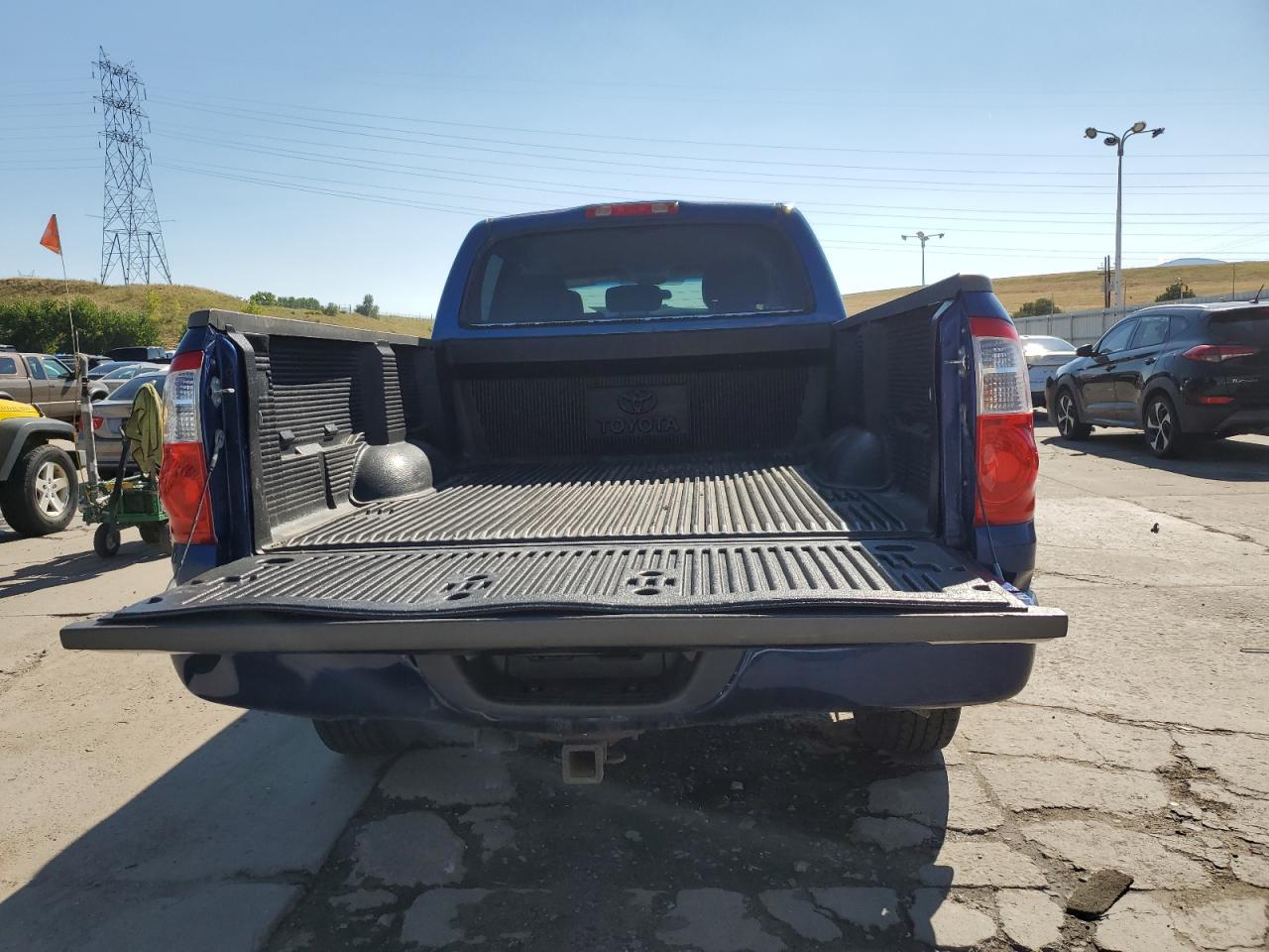 2005 Toyota Tundra Double Cab Limited VIN: 5TBET38105S481148 Lot: 70511874