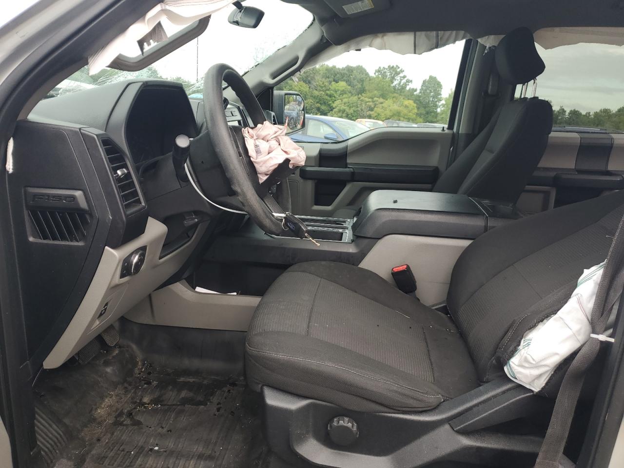 2017 Ford F150 Supercrew VIN: 1FTEW1EP8HFC77827 Lot: 69992684