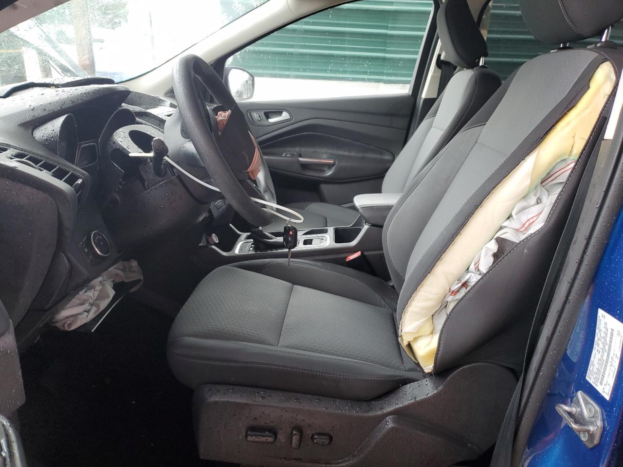 1FMCU0GD7JUD60995 2018 Ford Escape Se