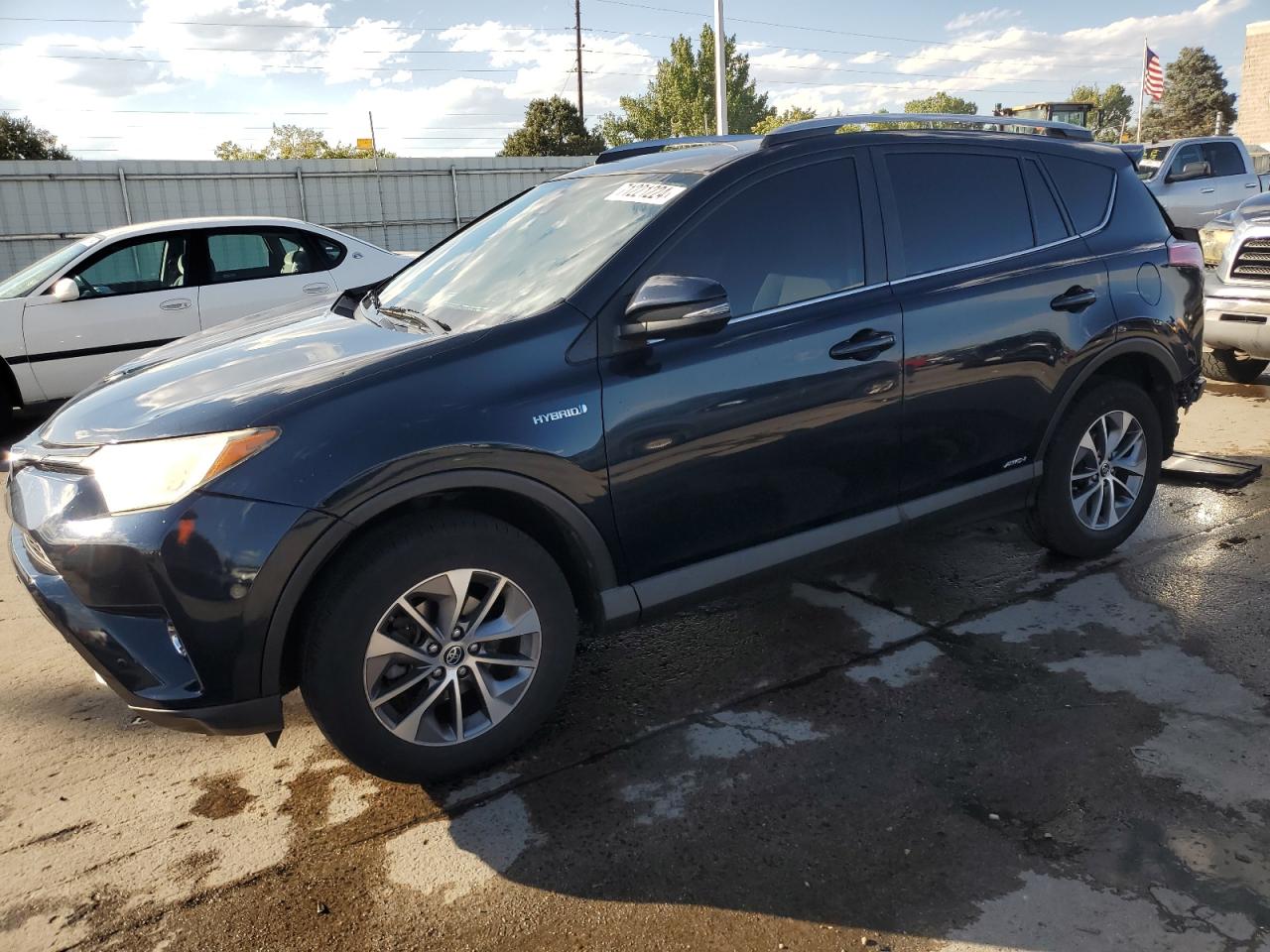 JTMRJREV9JD155251 2018 TOYOTA RAV 4 - Image 1