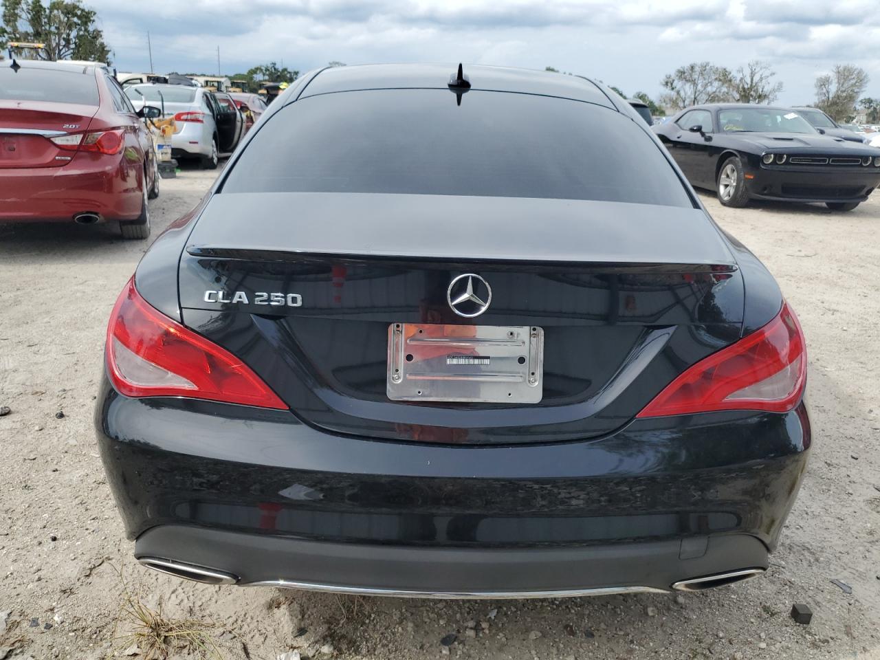 WDDSJ4EB8JN595651 2018 Mercedes-Benz Cla 250