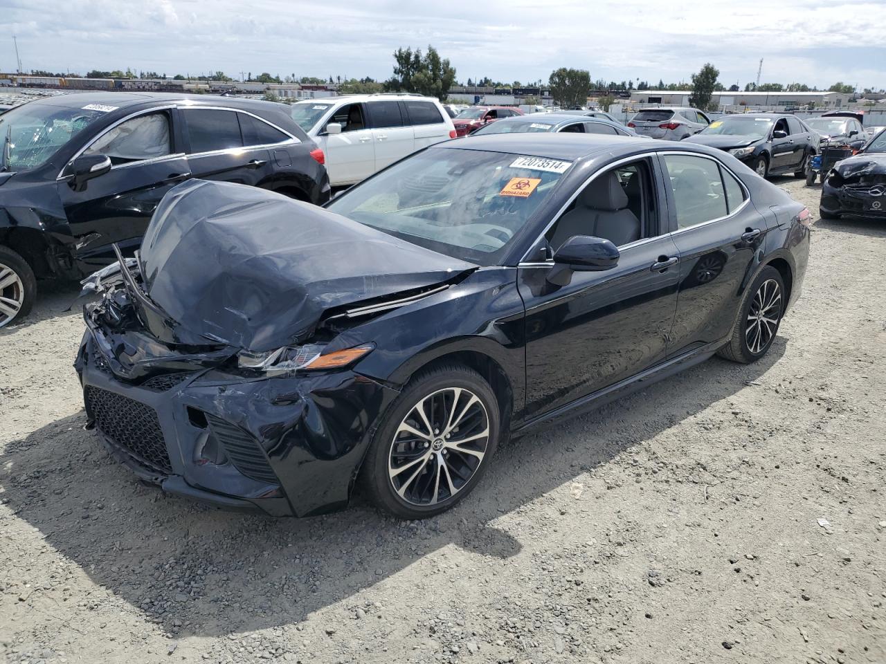 JTNB11HK2J3044580 2018 TOYOTA CAMRY - Image 1