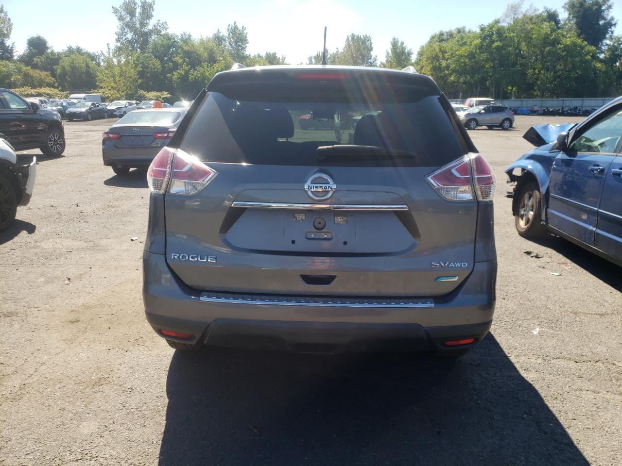 2014 Nissan Rogue S VIN: 5N1AT2MV8EC813018 Lot: 70780864