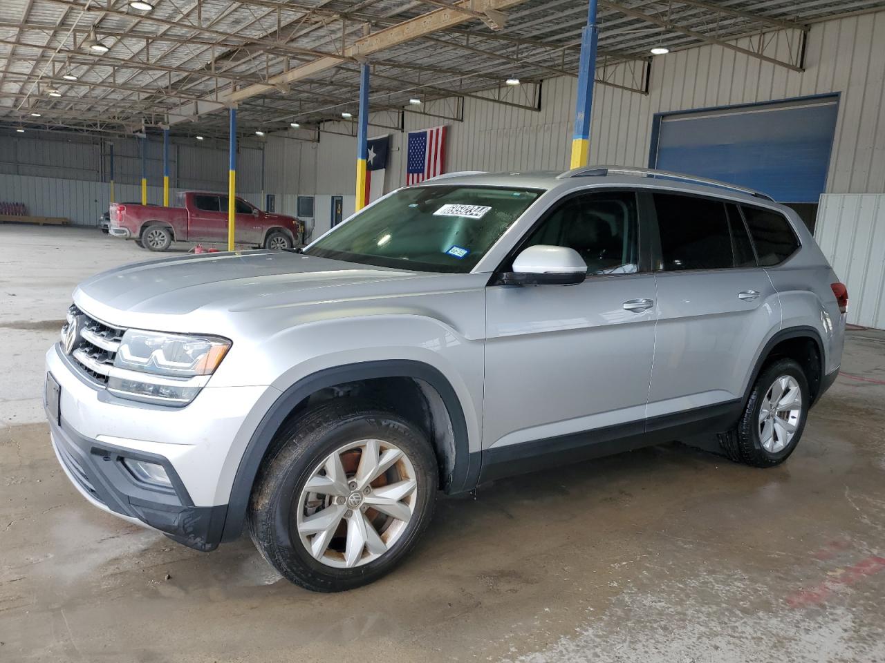 1V2DR2CA2JC580020 2018 VOLKSWAGEN ATLAS - Image 1