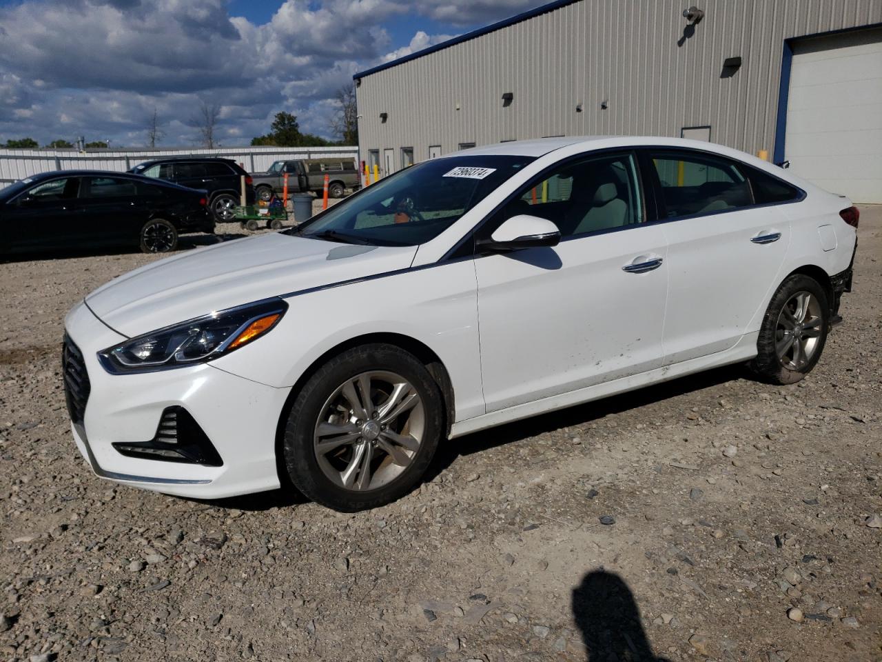 5NPE34AF3JH648735 2018 HYUNDAI SONATA - Image 1