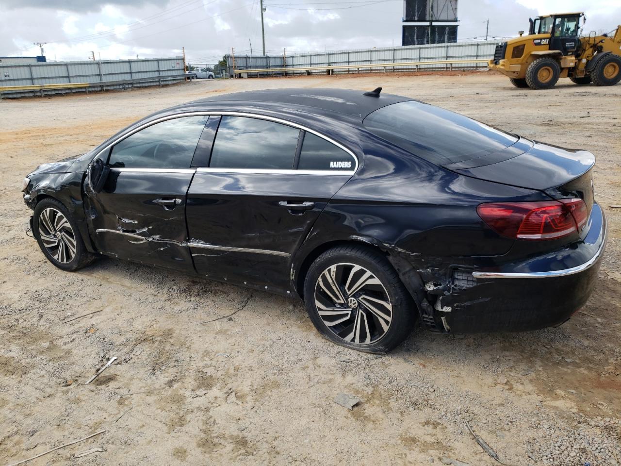 2014 Volkswagen Passat CC - Image 2