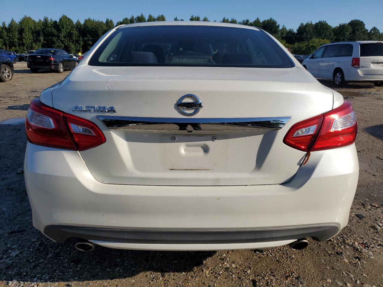 1N4AL3AP4HC163744 2017 Nissan Altima 2.5